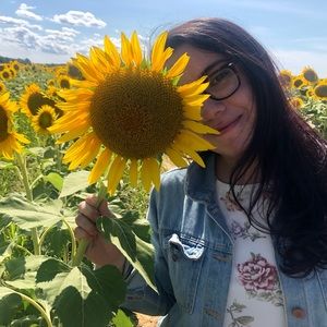 Meet your Posher, Melissa